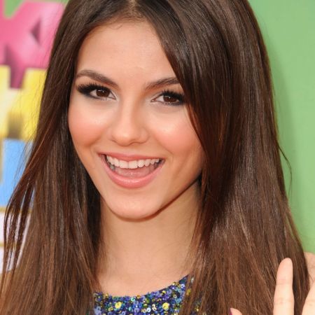 Victoria Justice - Kids Choice Awards (2011)